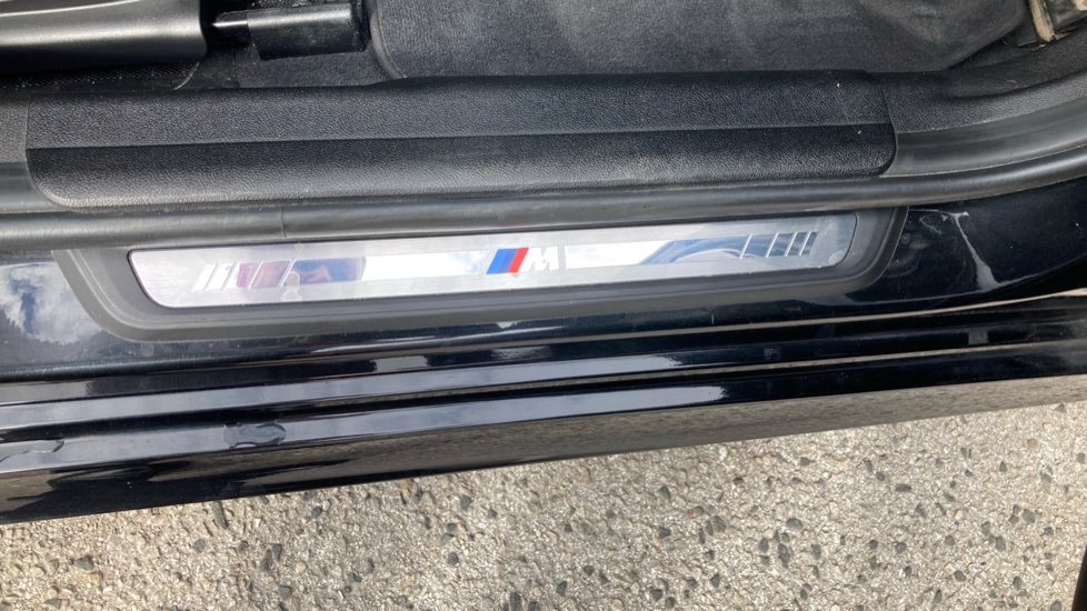 BMW 3 Series 330e M Sport 4dr Step Auto Saloon - Image 40