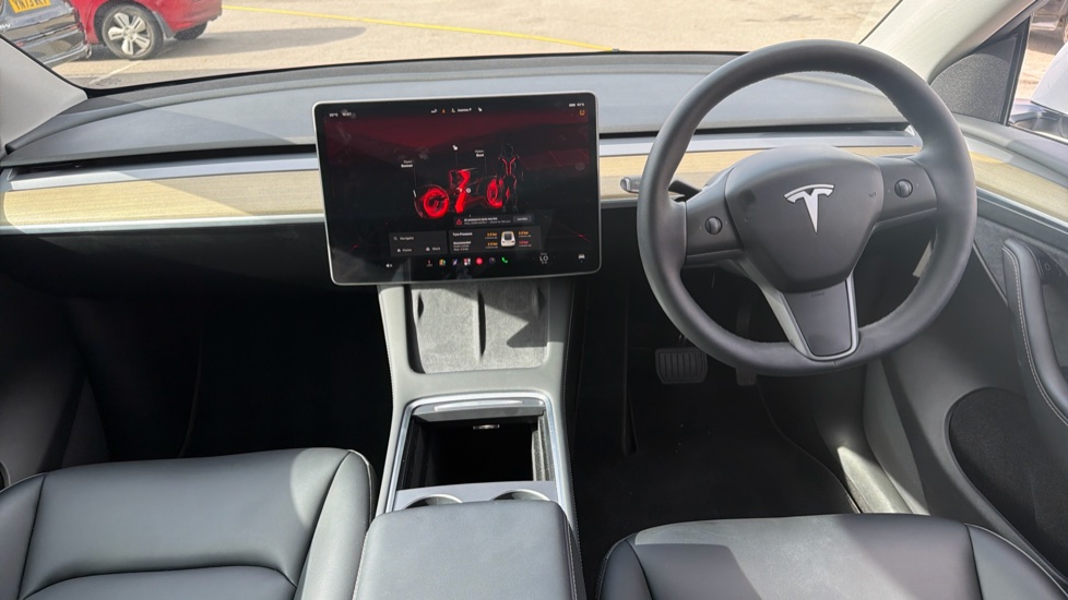 Tesla Model Y RWD 5dr Auto Electric Hatchback - Image 10