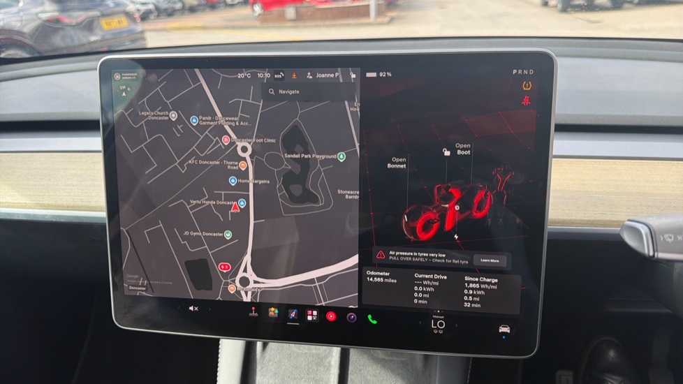 Tesla Model Y RWD 5dr Auto Electric Hatchback - Image 18