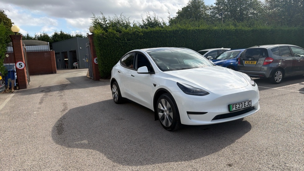 Tesla Model Y RWD 5dr Auto Electric Hatchback - Image 36