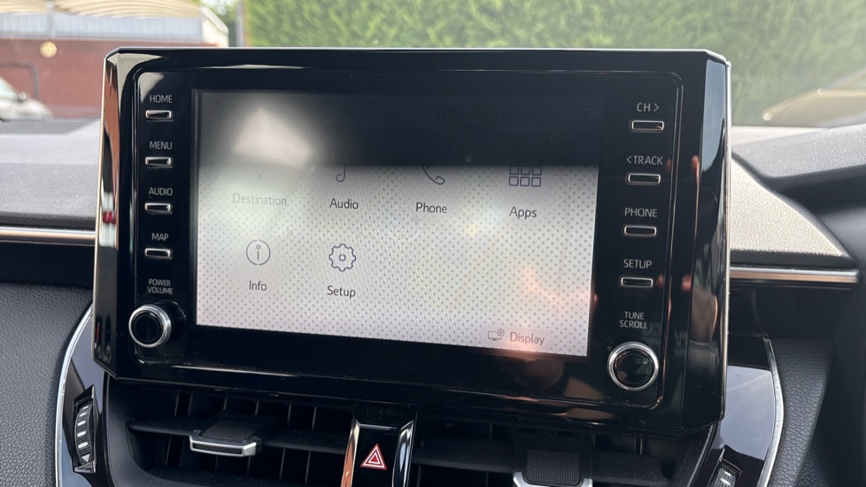 Toyota Corolla 1.8 VVT-i Hybrid Icon Tech 5dr CVT Hybrid Estate - Image 24