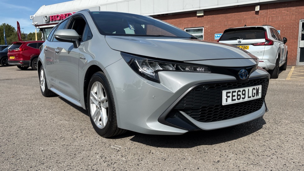 Toyota Corolla 1.8 VVT-i Hybrid Icon Tech 5dr CVT Hybrid Estate - Image 37