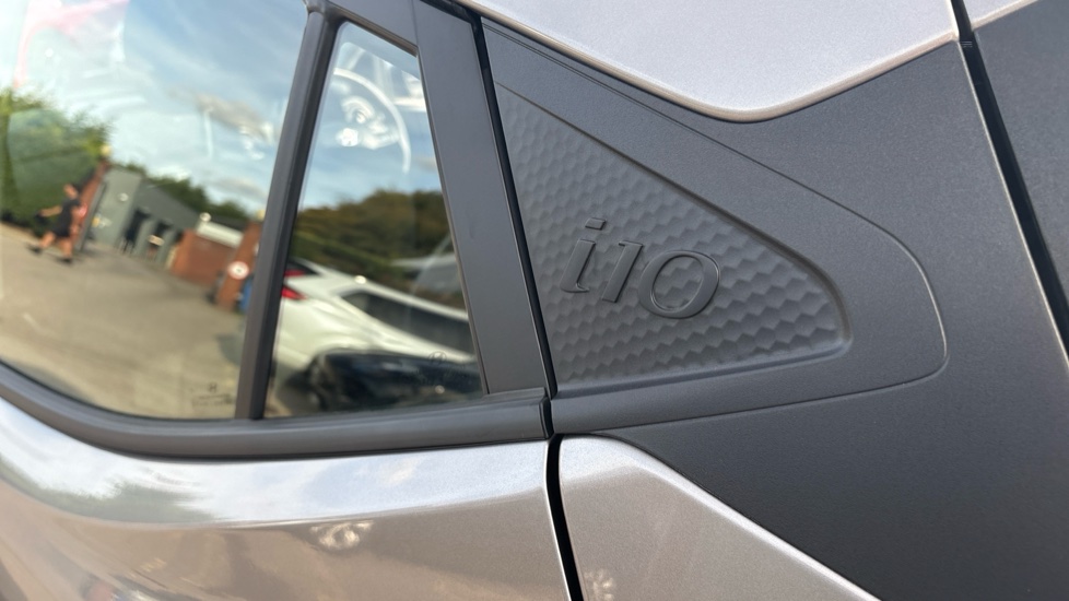 Hyundai i10 1.0 MPi SE Connect 5dr Petrol Hatchback - Image 40