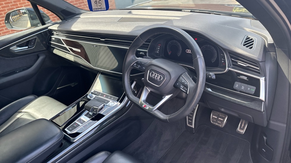 Audi Q7 50 TDI Quattro Black Edition 5dr Tiptronic Diesel Estate - Image 11