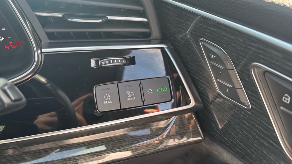 Audi Q7 50 TDI Quattro Black Edition 5dr Tiptronic Diesel Estate - Image 28