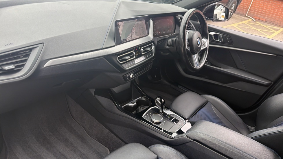 BMW 1 Series 118i [136] M Sport 5dr Step Auto [LCP] Petrol Hatchback - Image 9