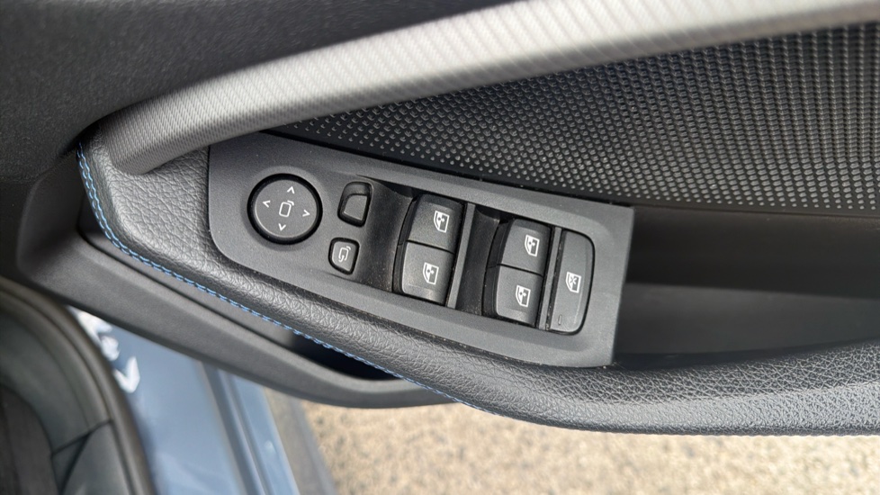 BMW 1 Series 118i [136] M Sport 5dr Step Auto [LCP] Petrol Hatchback - Image 29
