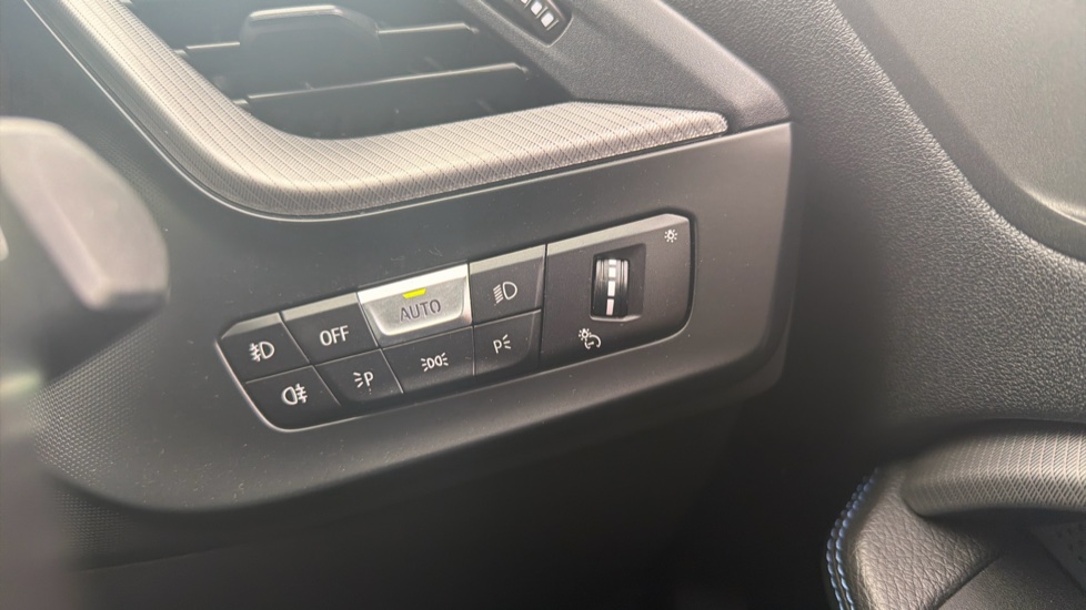 BMW 1 Series 118i [136] M Sport 5dr Step Auto [LCP] Petrol Hatchback - Image 31