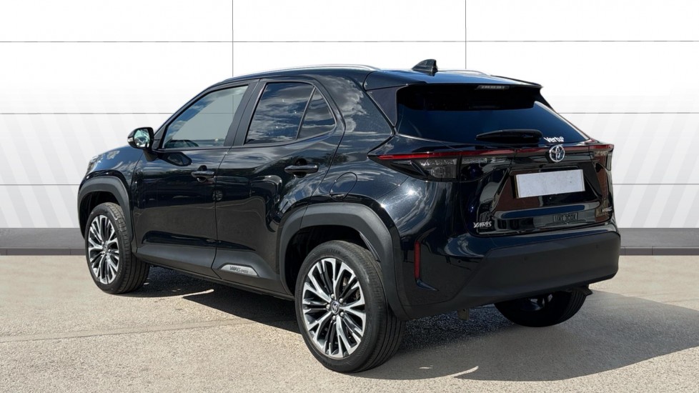 Toyota Yaris Cross 1.5 Hybrid Excel 5dr CVT Hybrid Estate - Image 2