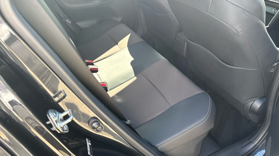 Toyota Yaris Cross 1.5 Hybrid Excel 5dr CVT Hybrid Estate - Image 42
