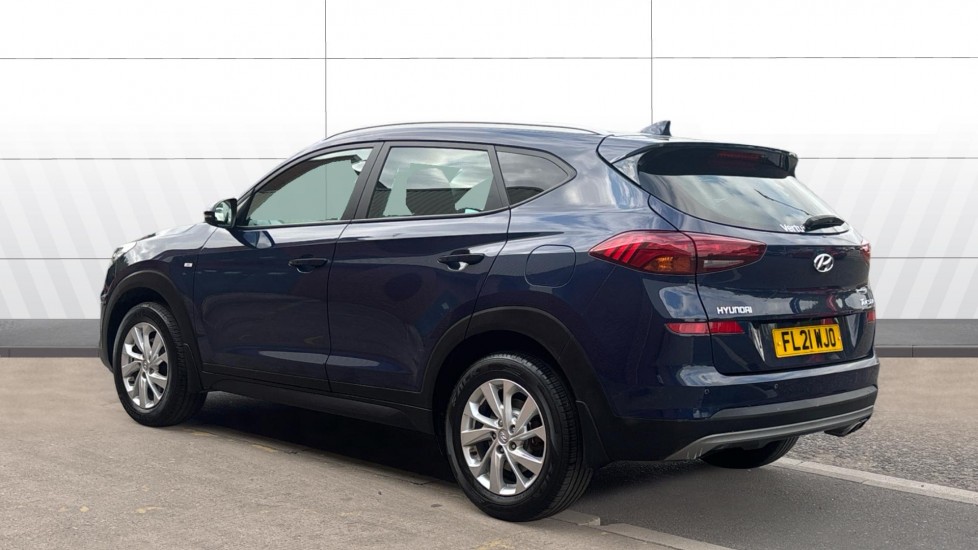 Hyundai TUCSON 1.6 CRDi 48V MHD SE Nav 5dr 2WD Diesel Estate - Image 2