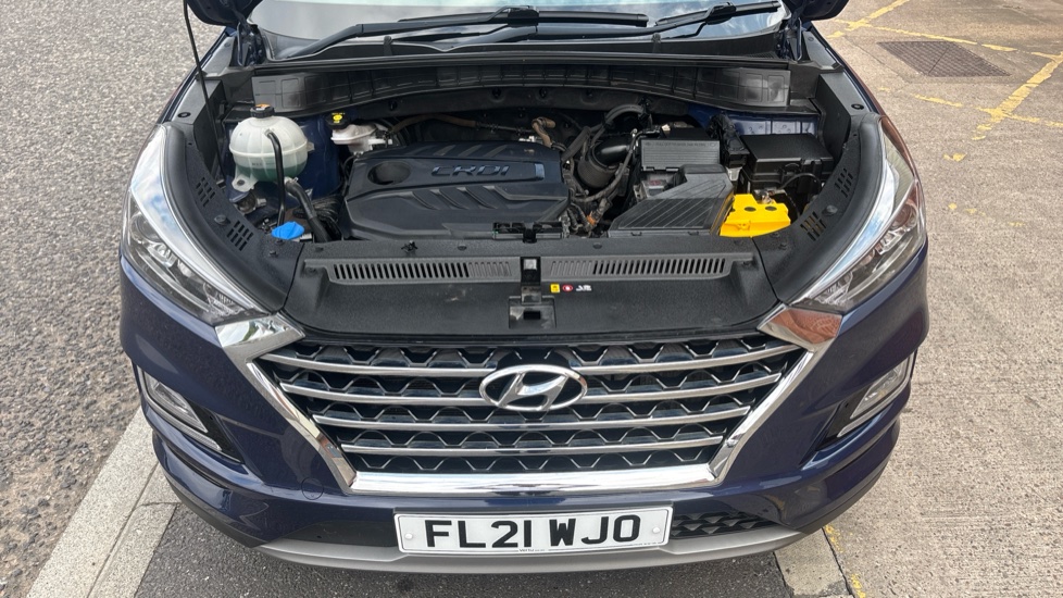 Hyundai TUCSON 1.6 CRDi 48V MHD SE Nav 5dr 2WD Diesel Estate - Image 8