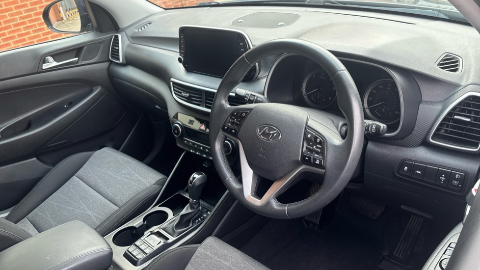 Hyundai TUCSON 1.6 CRDi 48V MHD SE Nav 5dr 2WD Diesel Estate - Image 11