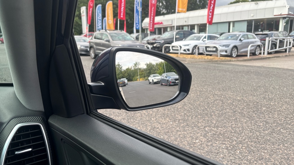 Hyundai TUCSON 1.6 CRDi 48V MHD SE Nav 5dr 2WD Diesel Estate - Image 28