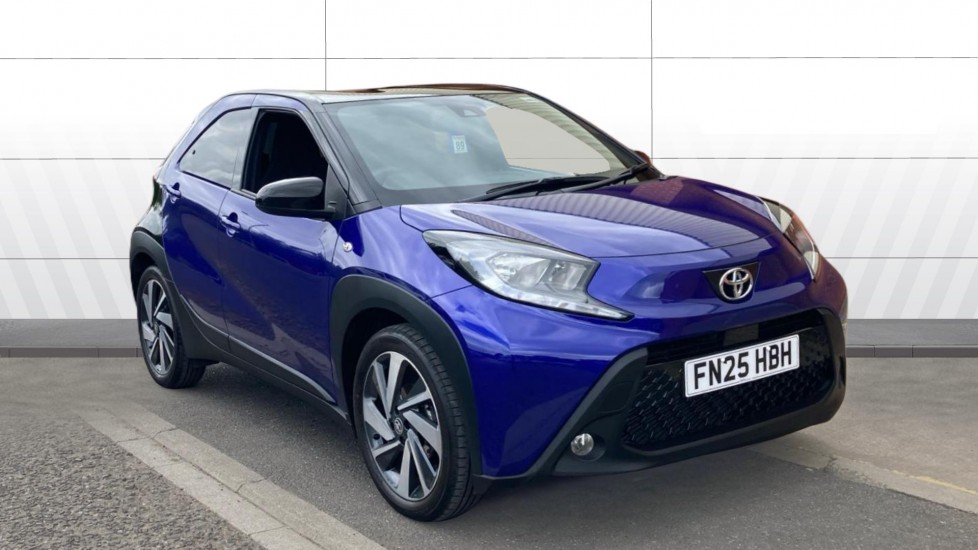 Toyota Aygo X 1.0 VVT-i Edge 5dr Petrol Hatchback - Image 1