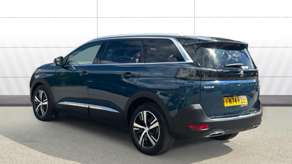 Peugeot 5008 1.2 Hybrid 136 GT 5dr e-DSC6 Petrol Estate - Image 2