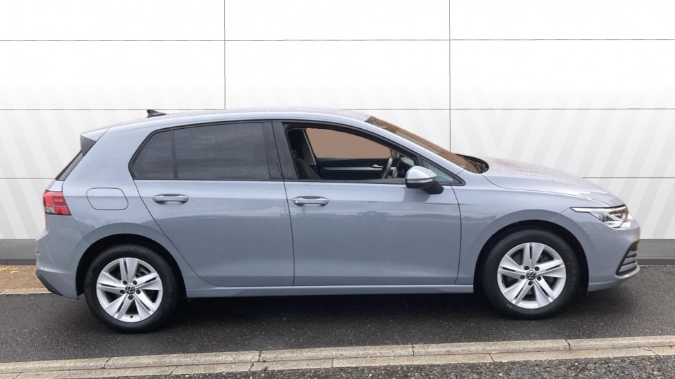 Volkswagen Golf 1.0 TSI Life 5dr Petrol Hatchback - Image 5