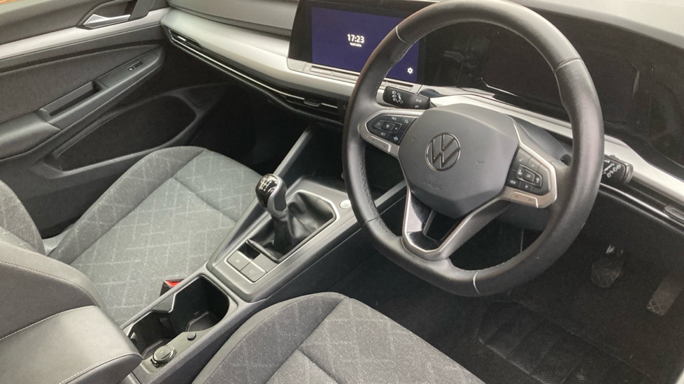 Volkswagen Golf 1.0 TSI Life 5dr Petrol Hatchback - Image 11