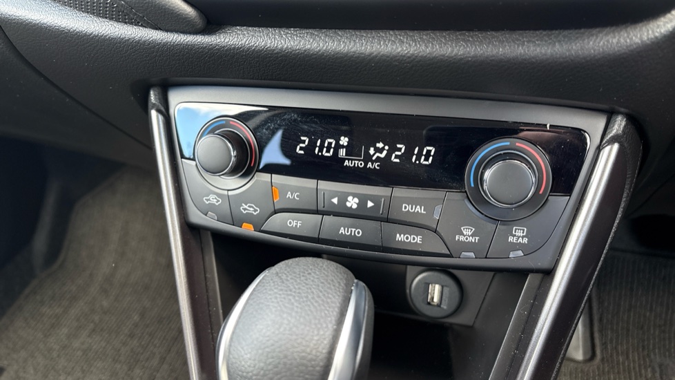 Suzuki S-Cross 1.5 Hybrid Motion 5dr AGS Hybrid Hatchback - Image 27