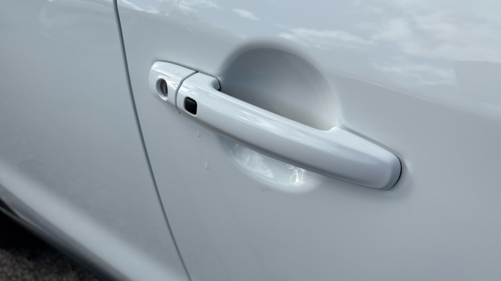 Suzuki S-Cross 1.5 Hybrid Motion 5dr AGS Hybrid Hatchback - Image 34