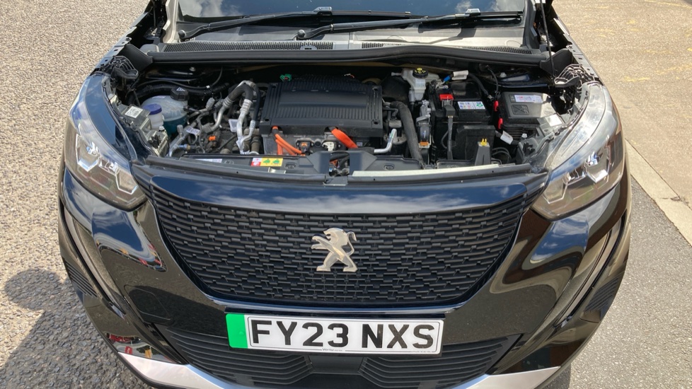 Peugeot 2008 100kW Active Premium+ 50kWh 5dr Auto Electric Estate - Image 8