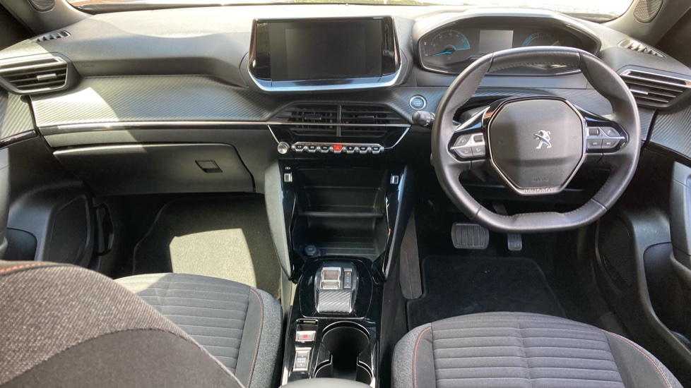 Peugeot 2008 100kW Active Premium+ 50kWh 5dr Auto Electric Estate - Image 10