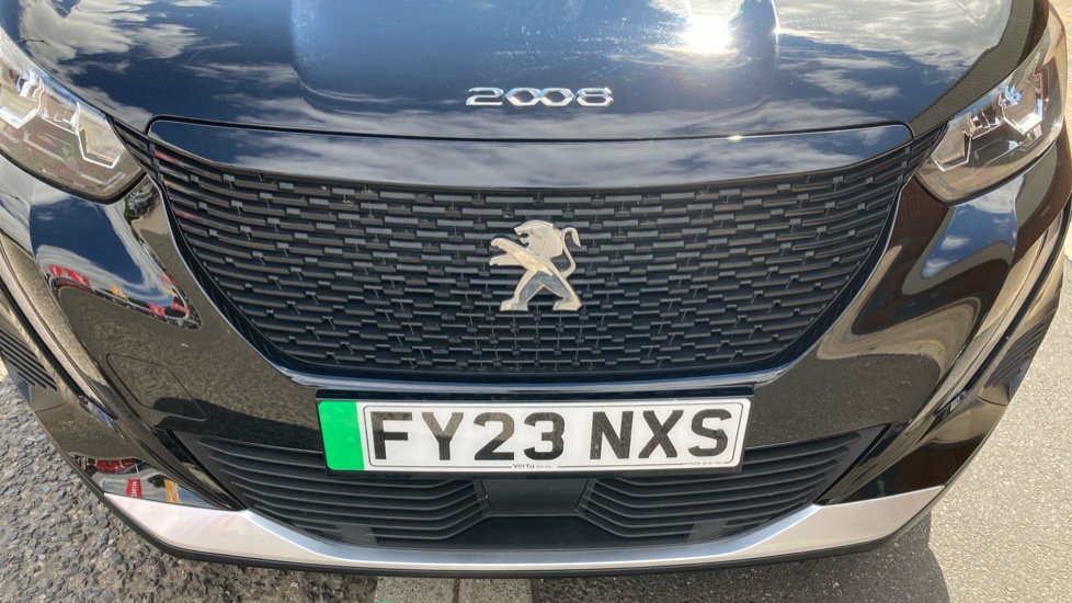 Peugeot 2008 100kW Active Premium+ 50kWh 5dr Auto Electric Estate - Image 26