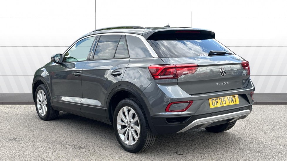 Volkswagen T-Roc 1.5 TSI Match 5dr DSG Petrol Hatchback - Image 2