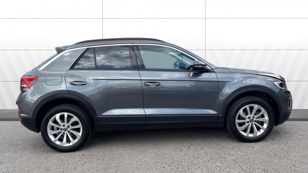 Volkswagen T-Roc 1.5 TSI Match 5dr DSG Petrol Hatchback - Image 5