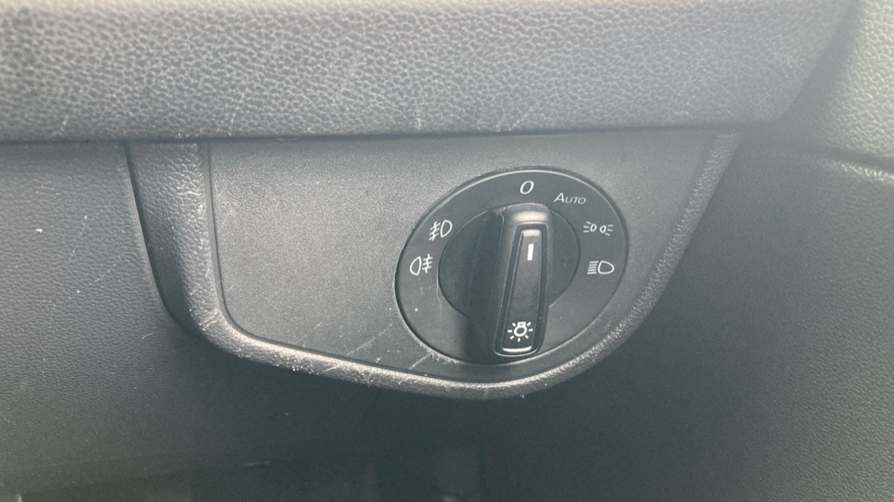 Volkswagen Polo 1.0 TSI Style 5dr Petrol Hatchback - Image 23