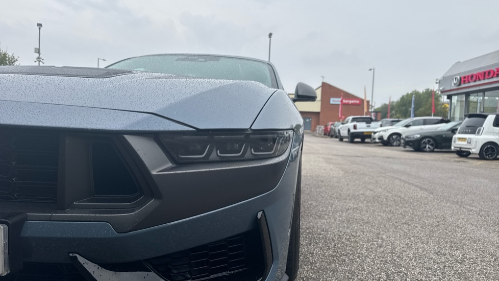 Ford Mustang 5.0 V8 Dark Horse 2dr Auto Petrol Coupe - Image 52