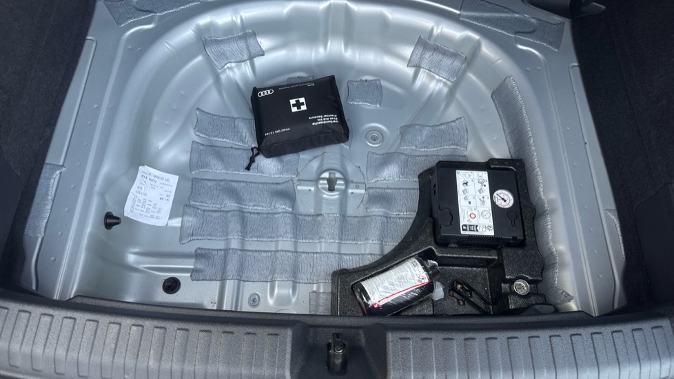 Audi A3 35 TFSI Sport 5dr S Tronic Petrol Hatchback - Image 46