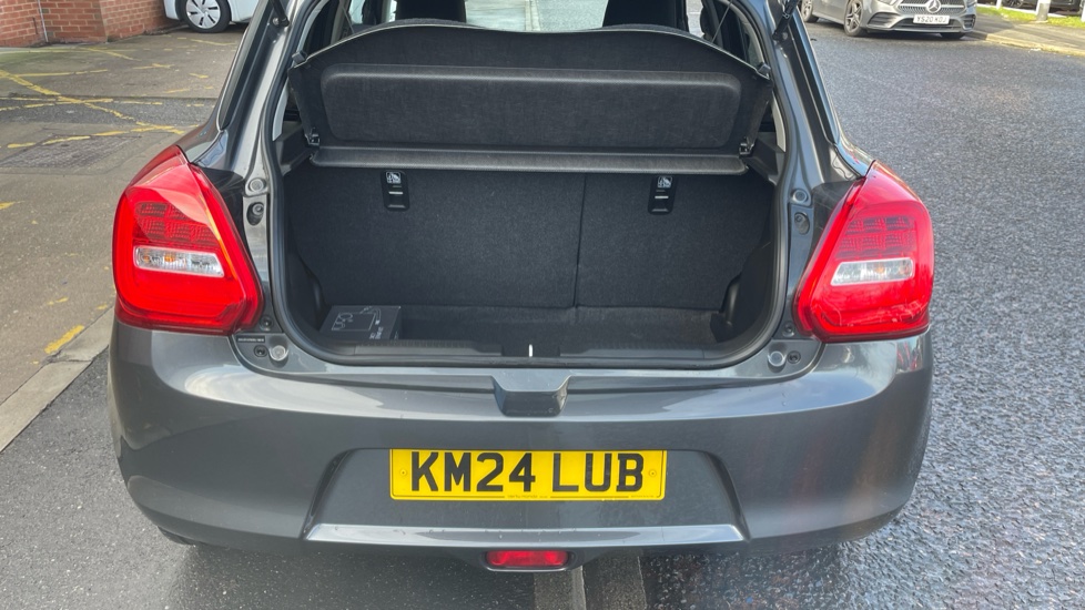 Suzuki Swift 1.2 Dualjet 83 12V Hybrid SZ-L 5dr Petrol Hatchback - Image 4