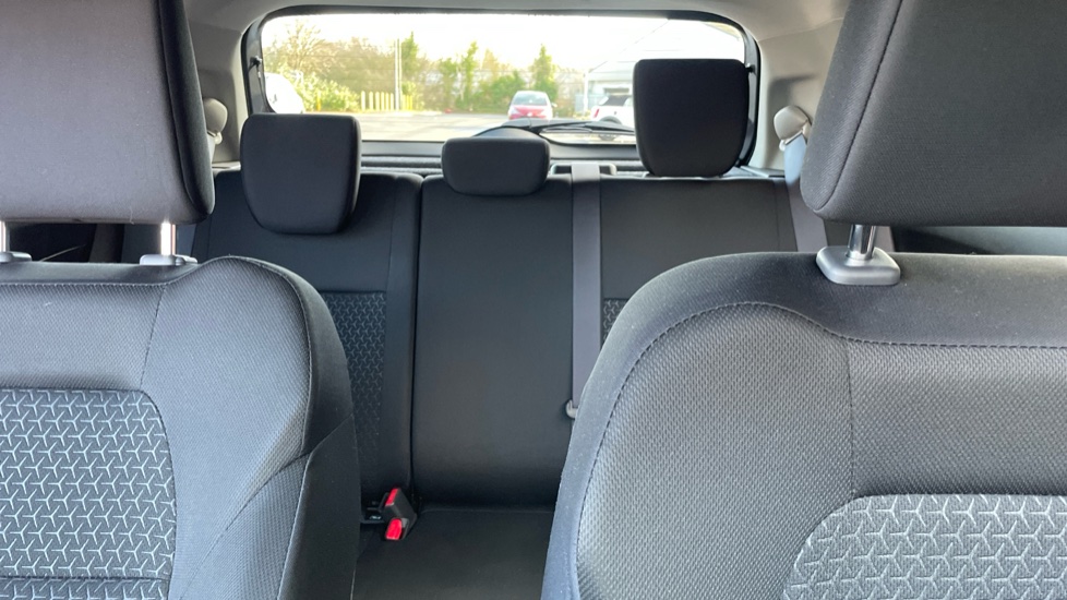 Suzuki Swift 1.2 Dualjet 83 12V Hybrid SZ-L 5dr Petrol Hatchback - Image 15