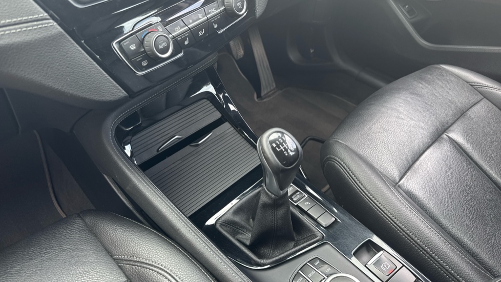 BMW X1 sDrive 18i xLine 5dr Petrol Estate - Image 13