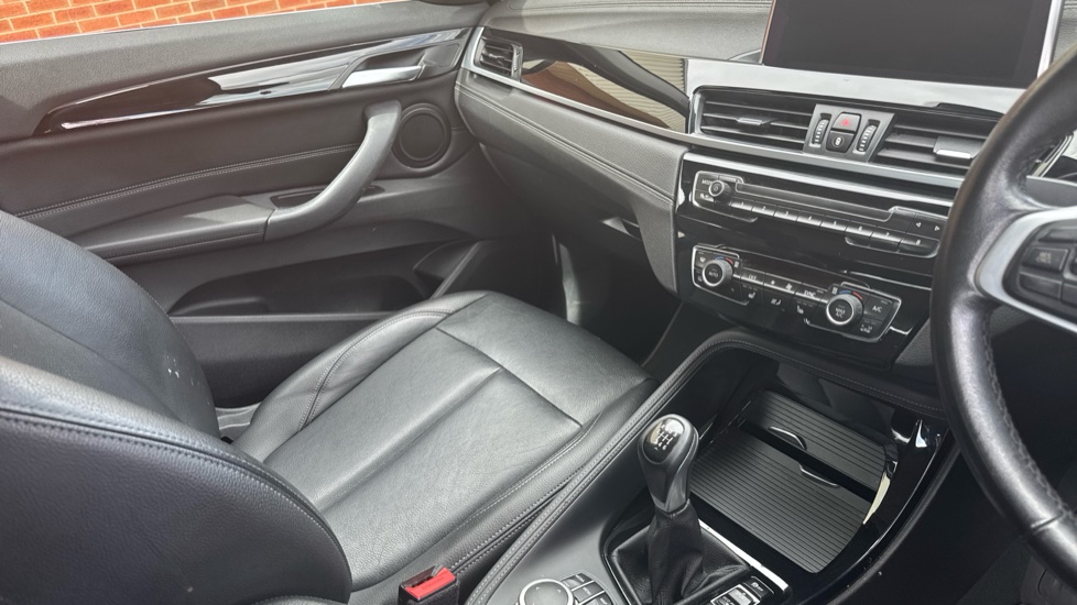 BMW X1 sDrive 18i xLine 5dr Petrol Estate - Image 14