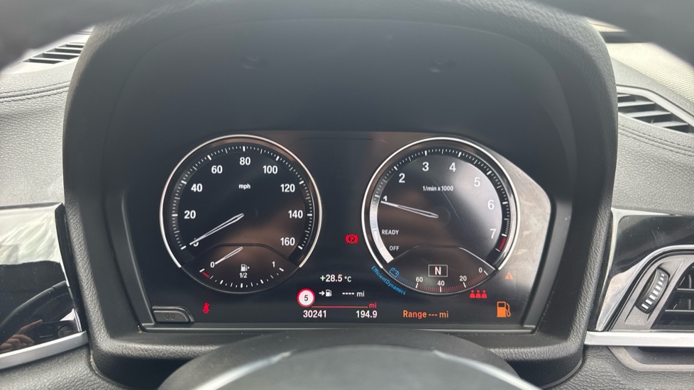BMW X1 sDrive 18i xLine 5dr Petrol Estate - Image 18