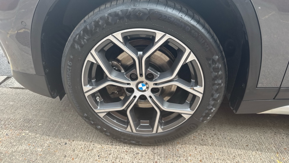 BMW X1 sDrive 18i xLine 5dr Petrol Estate - Image 38