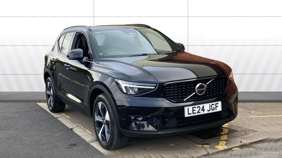 Volvo XC40 2.0 B3P Plus Dark 5dr Auto Petrol Estate - Image 1