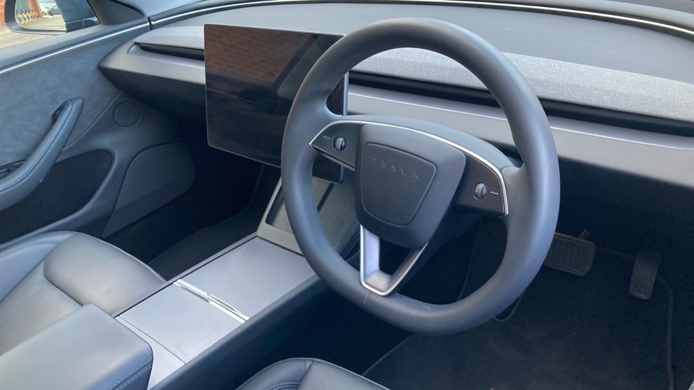 Tesla Model 3 Long Range AWD 4dr Auto Electric Saloon - Image 11