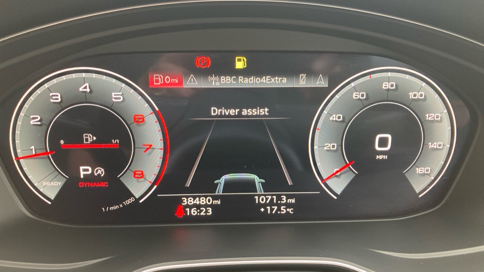 Audi A4 35 TFSI Black Edition 4dr S Tronic Petrol Saloon - Image 18