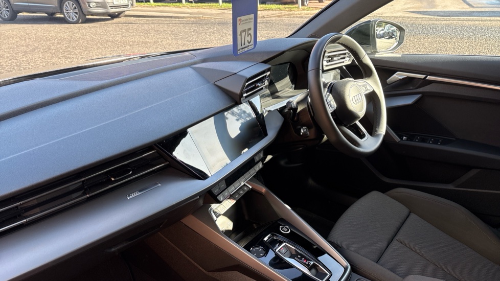 Audi A3 40 TFSI e Sport 5dr S Tronic Hatchback - Image 9