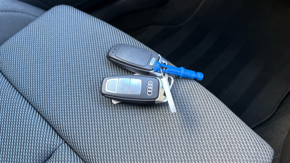 Audi A3 40 TFSI e Sport 5dr S Tronic Hatchback - Image 20