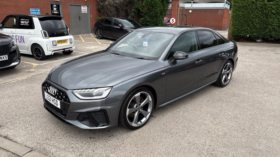 Audi A4 35 TDI Black Edition 4dr S Tronic Diesel Saloon - Image 39