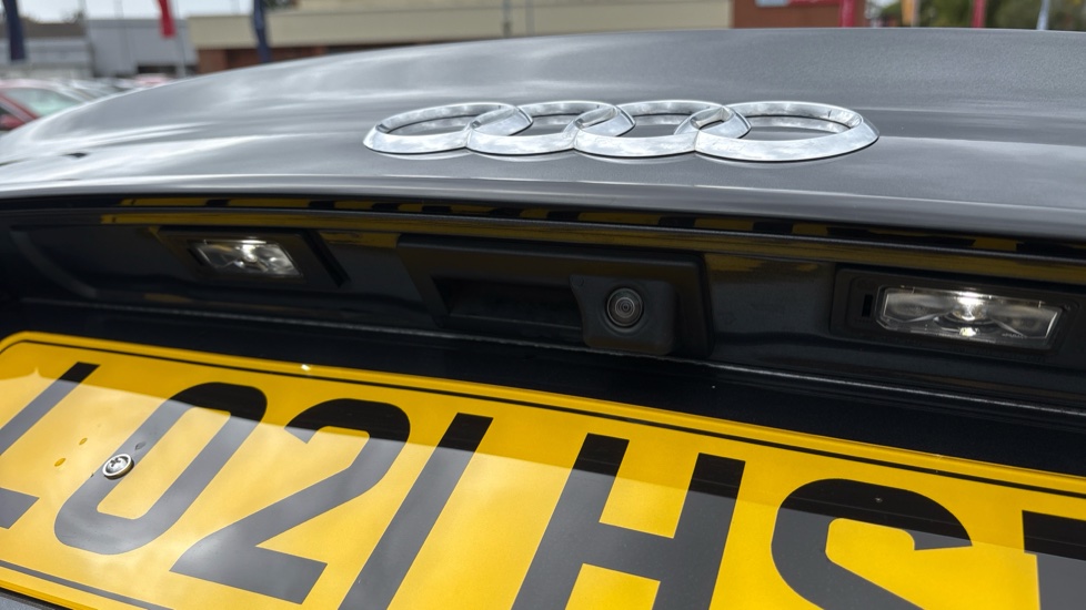 Audi A4 35 TDI Black Edition 4dr S Tronic Diesel Saloon - Image 46