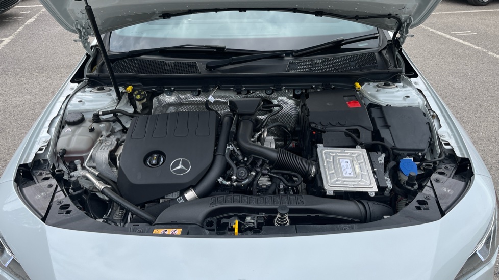 Mercedes-Benz CLA 180 AMG Line Premium Plus 4dr Tip Auto Petrol Saloon - Image 8