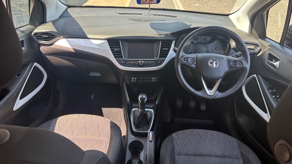Vauxhall Crossland X 1.2 [83] Griffin 5dr [Start Stop] Petrol Hatchback - Image 10