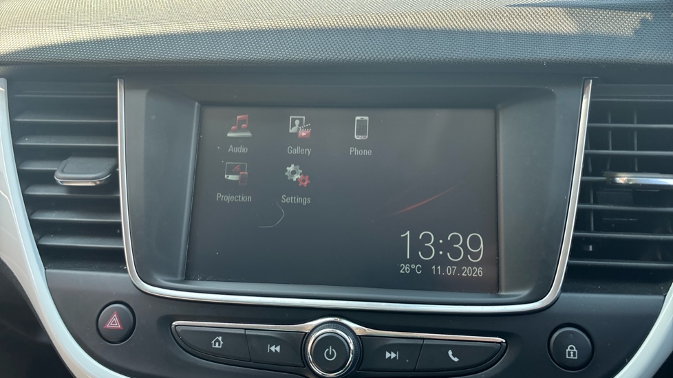 Vauxhall Crossland X 1.2 [83] Griffin 5dr [Start Stop] Petrol Hatchback - Image 12
