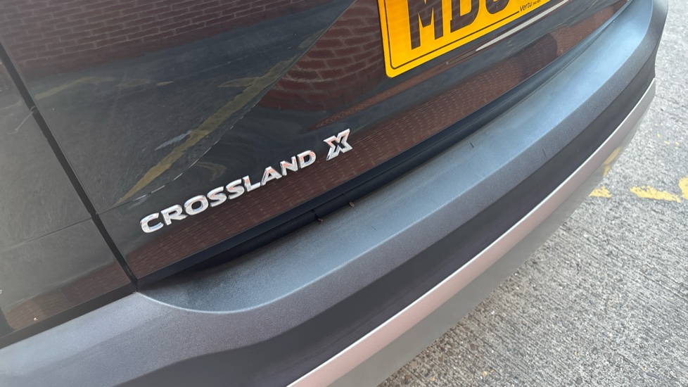 Vauxhall Crossland X 1.2 [83] Griffin 5dr [Start Stop] Petrol Hatchback - Image 44