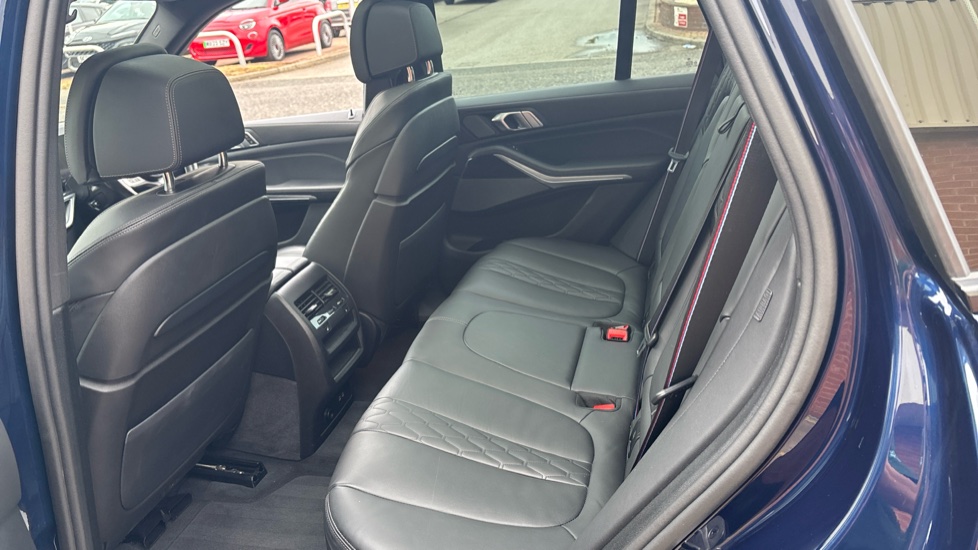 BMW X5 xDrive50e M Sport 5dr Auto Estate - Image 16